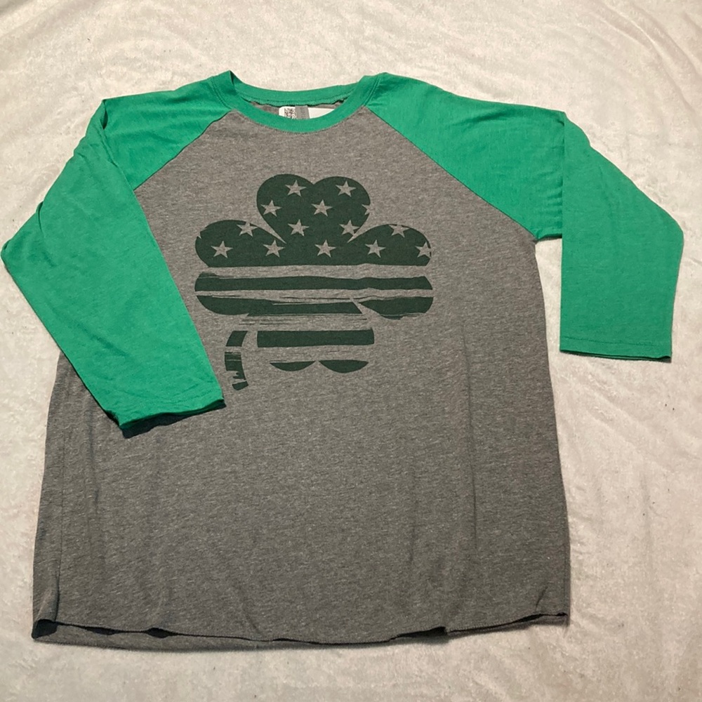 Stars and Stripes Clover mens baseball T-shirt